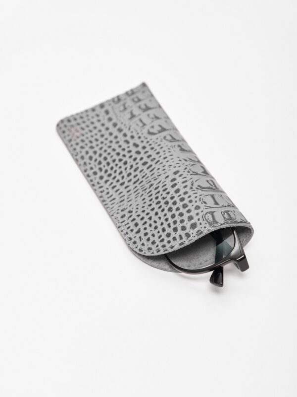 Футляр для очков серый