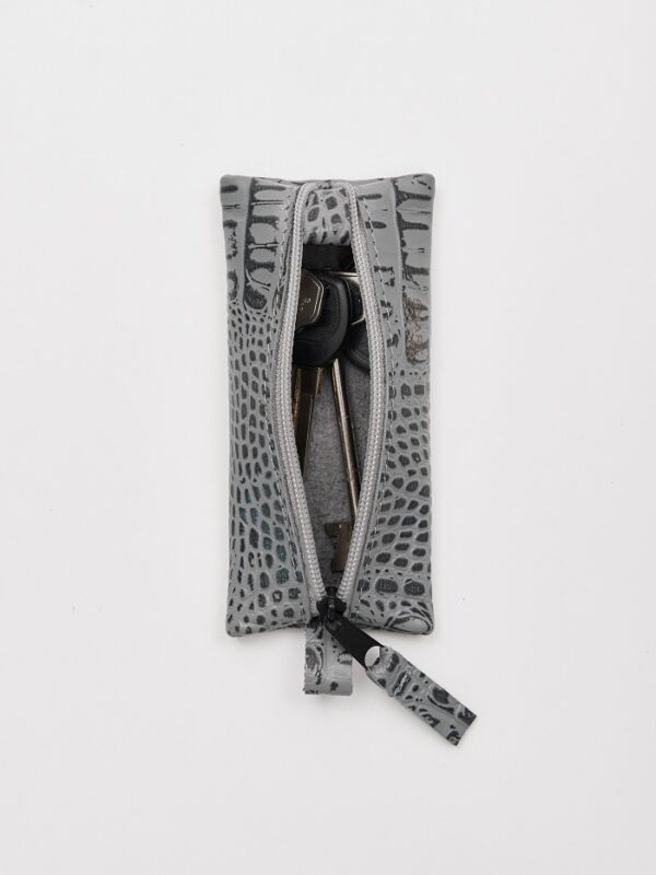 Ключница серая