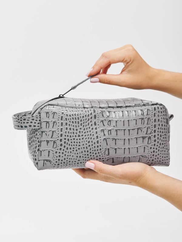 Косметичка серая