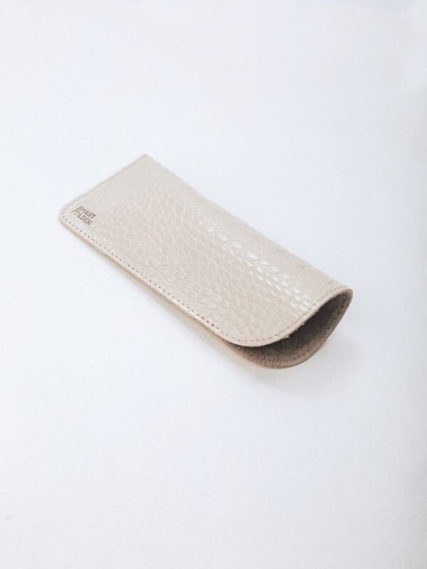 Футляр для очков бежевый