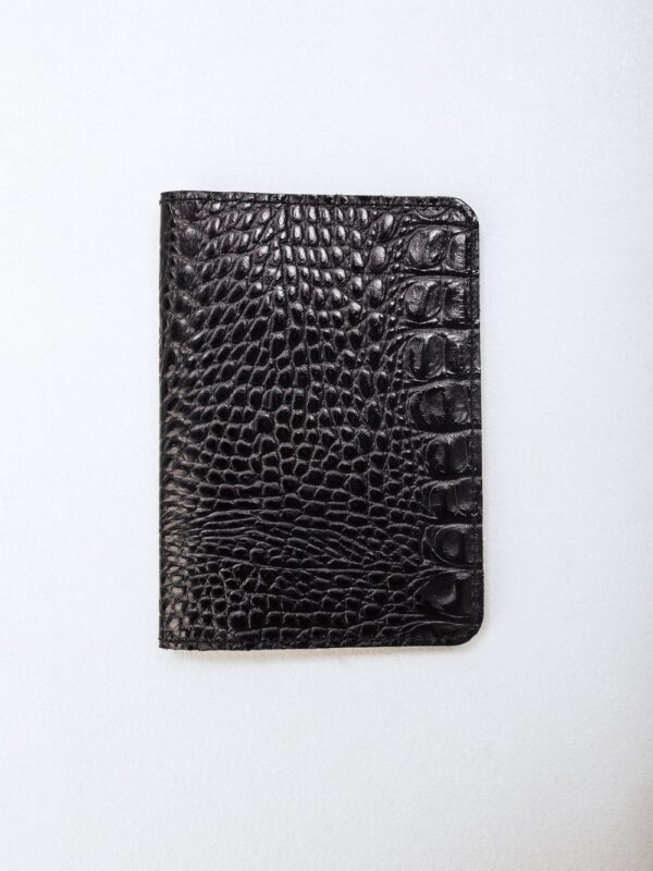 Обложка для паспорта чёрная