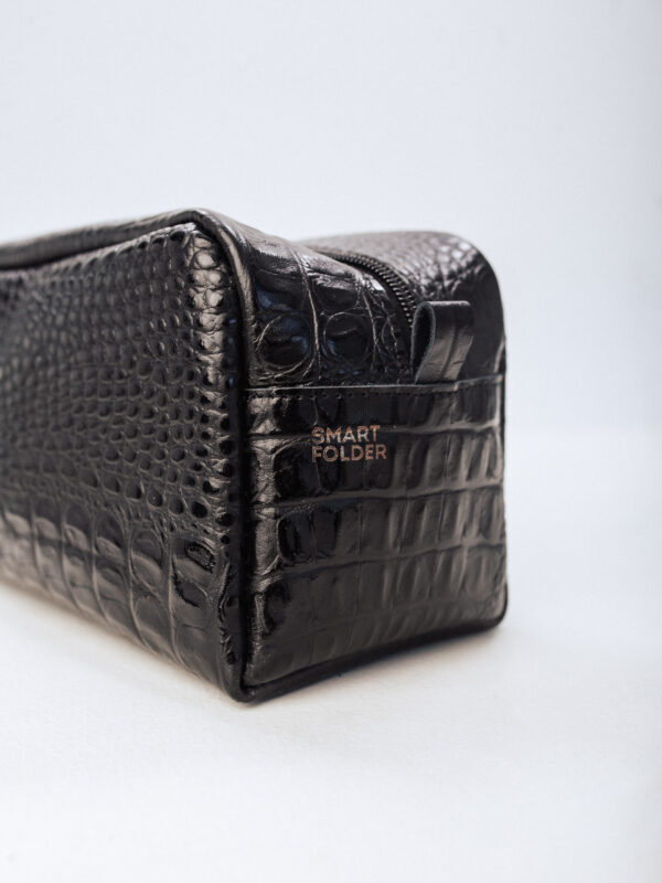 Косметичка чёрная