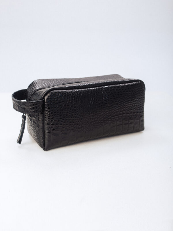 Косметичка чёрная