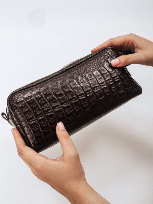 Косметичка коричневая