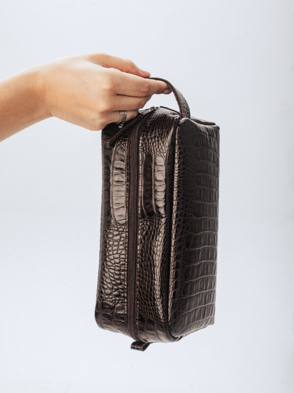 Косметичка коричневая