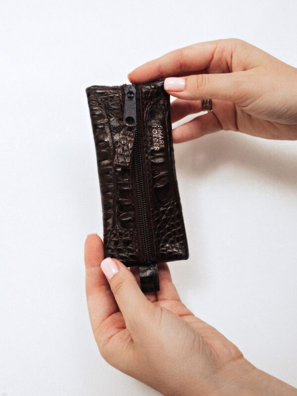 Ключница коричневая