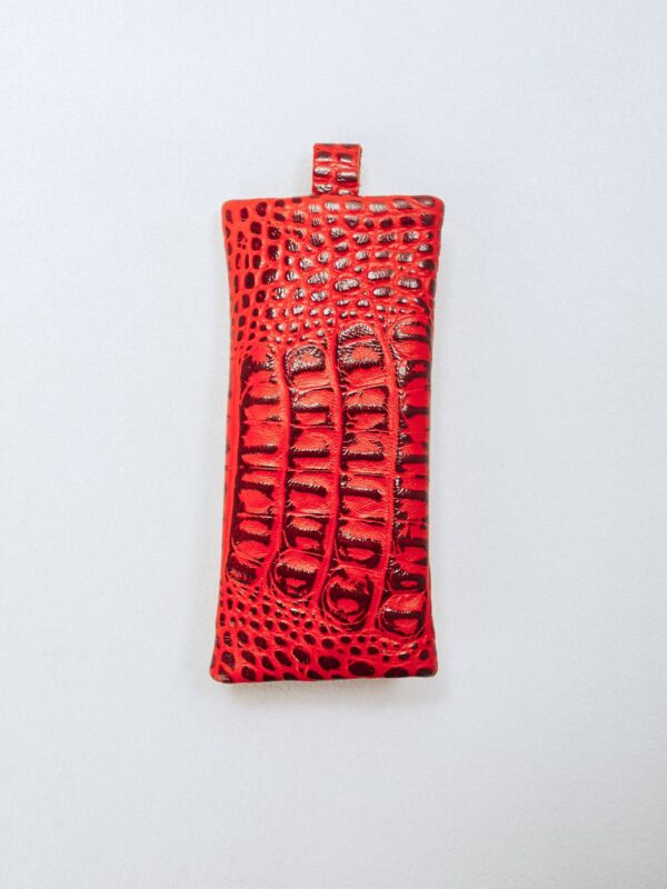 Ключница красная