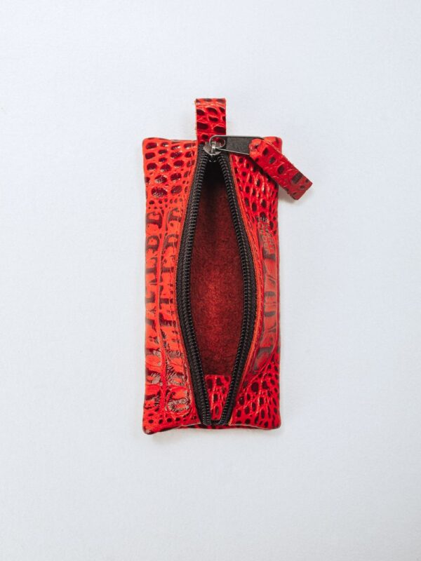 Ключница красная