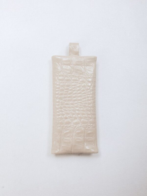 Ключница бежевая