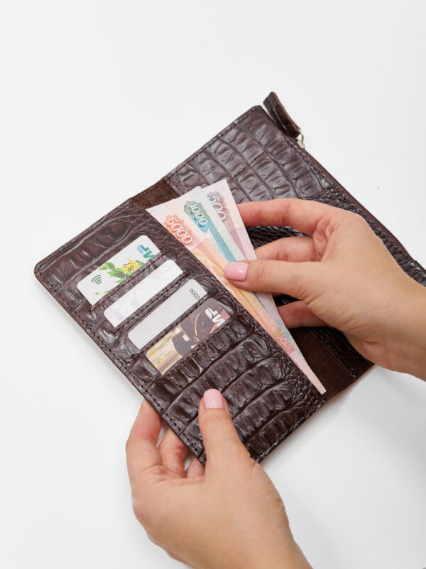 Кошелек коричневый