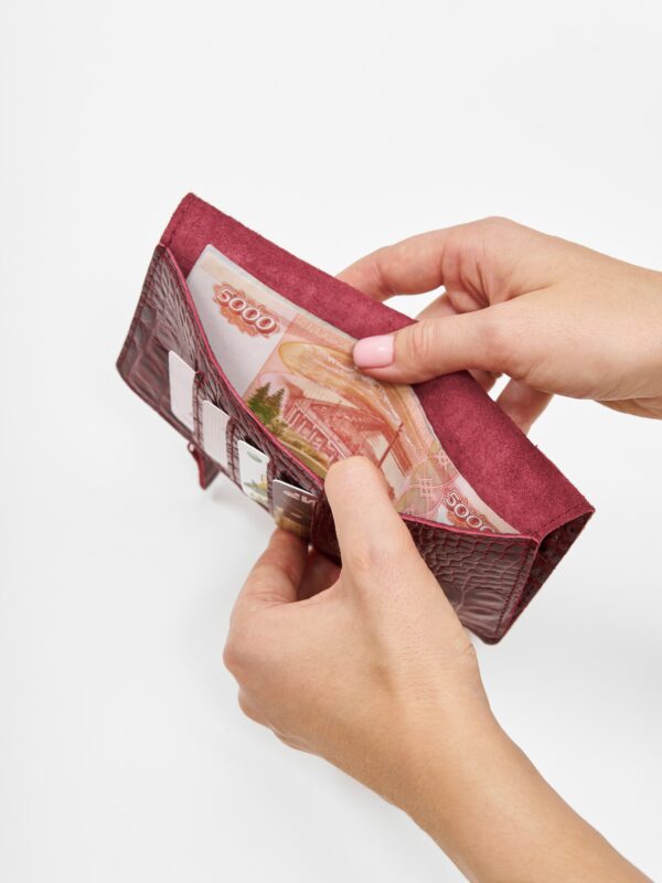 Кошелек бордовый