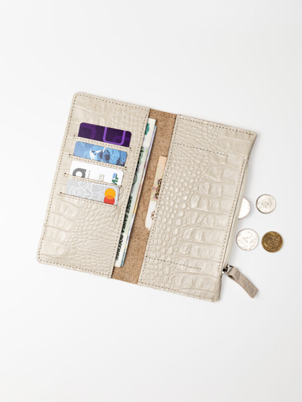 Кошелек бежевый