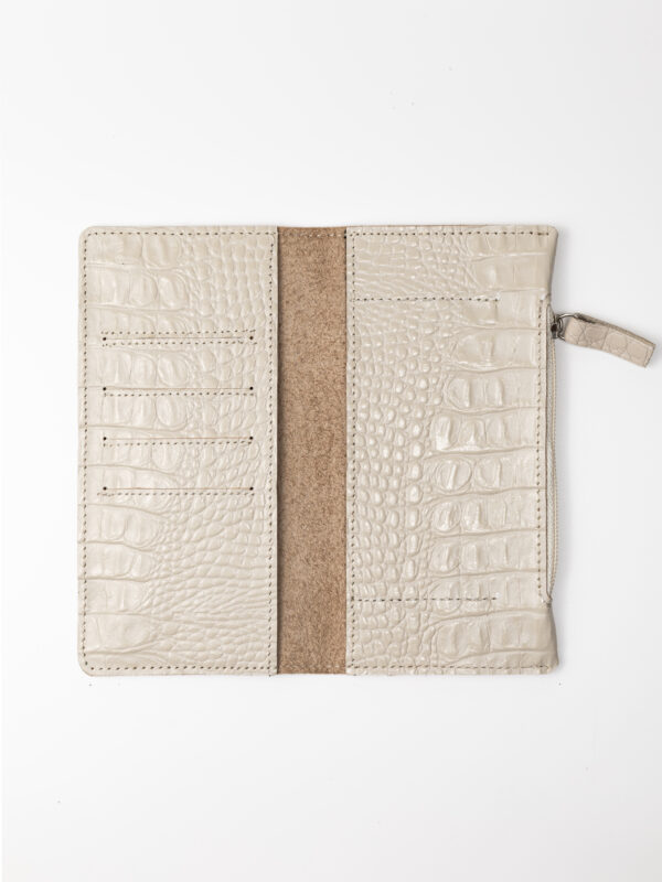 Кошелек бежевый